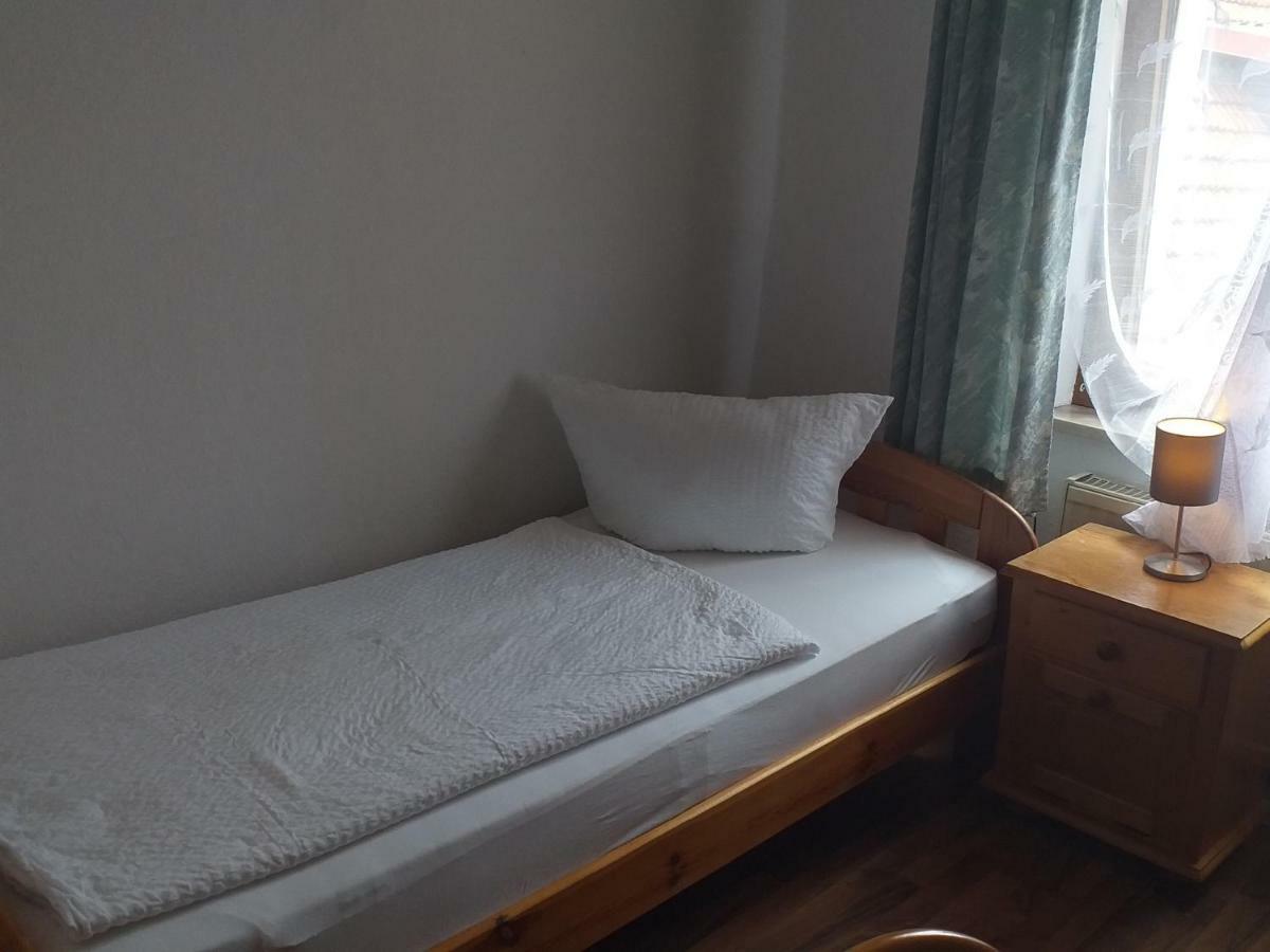 Hotel Zur Krone Bad Brückenau Kültér fotó