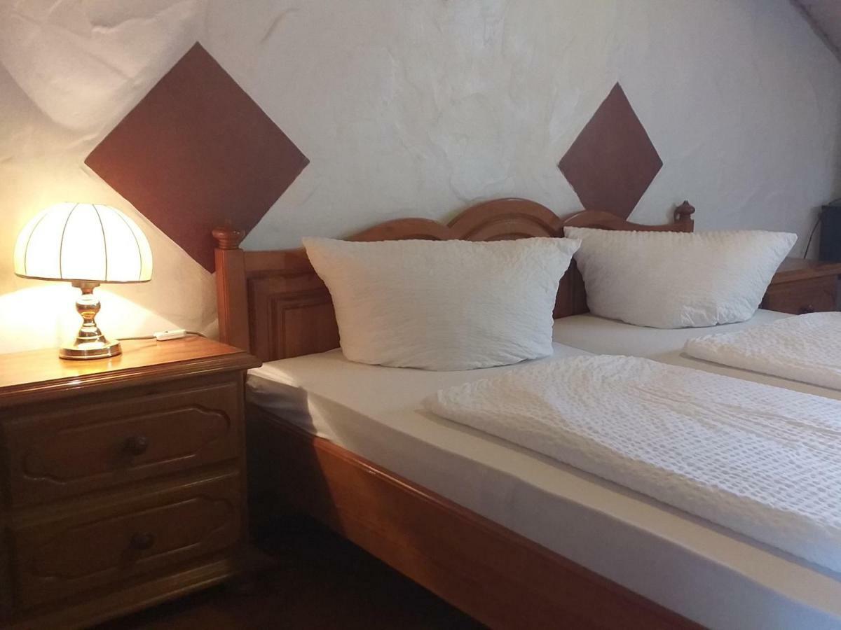 Hotel Zur Krone Bad Brückenau Kültér fotó